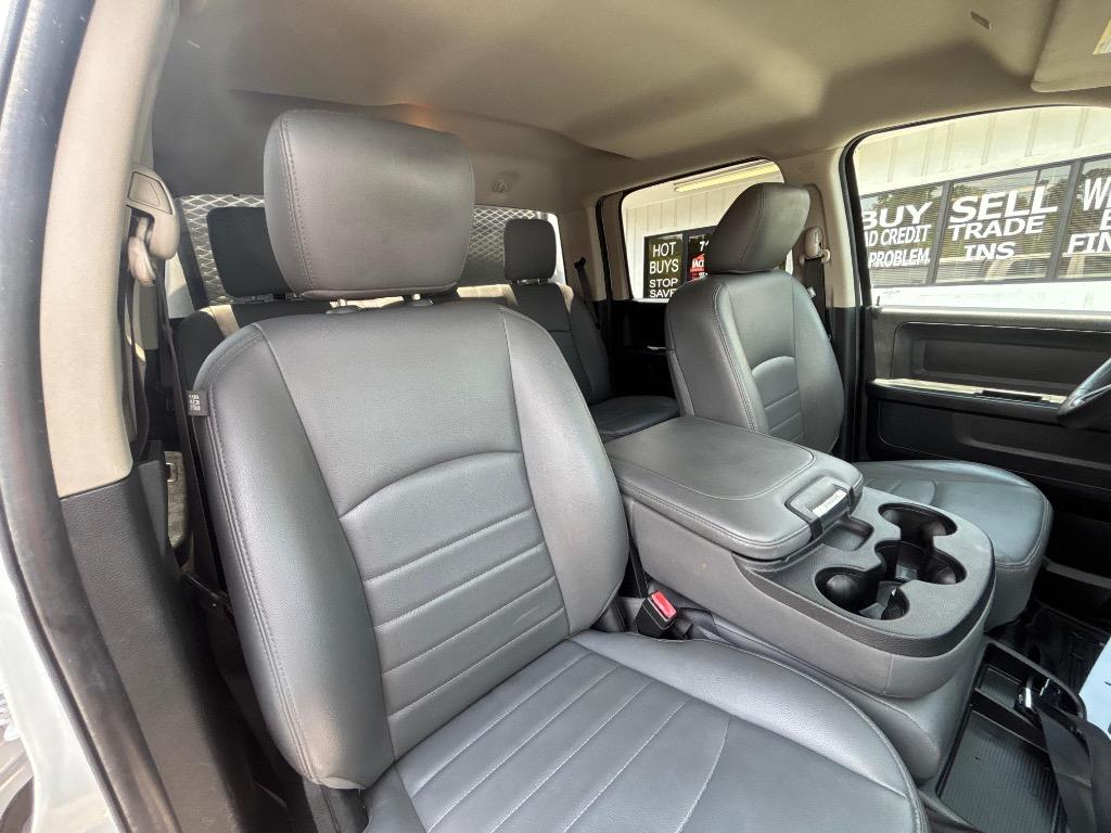 2017 Ram 1500 - $13,995