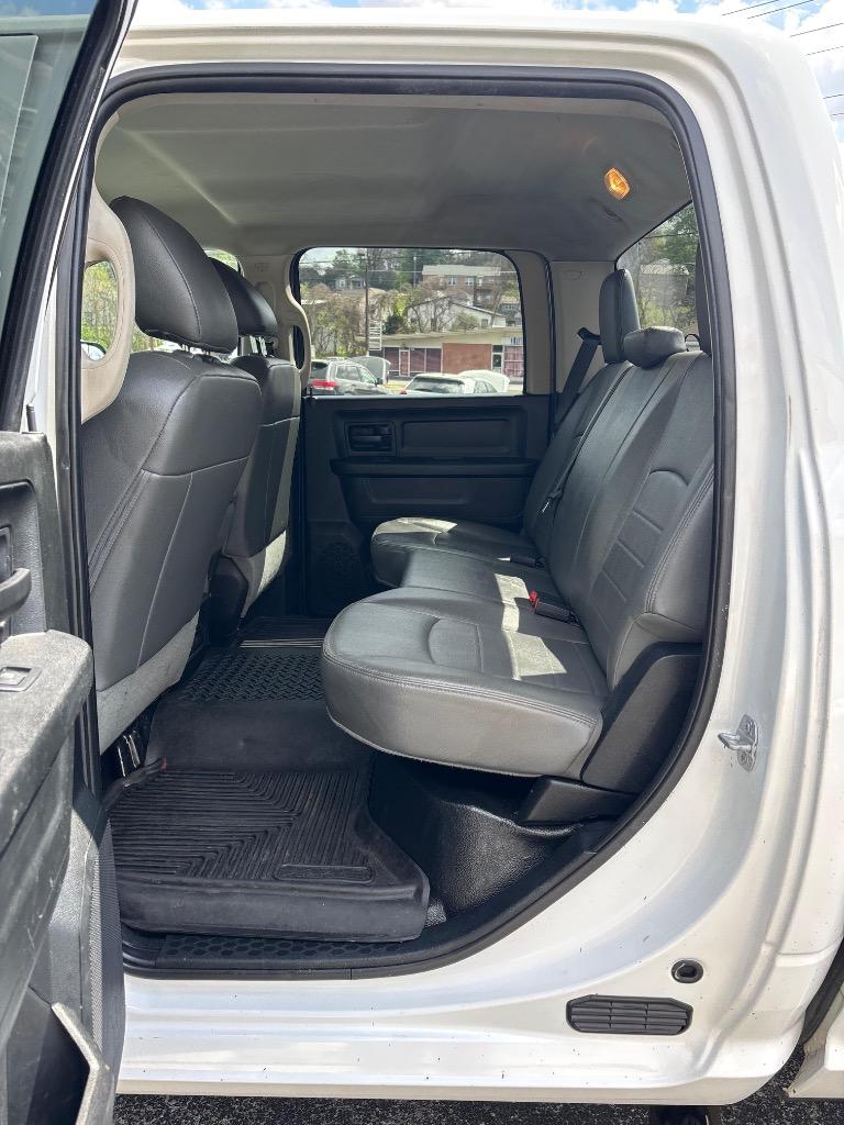 2018 Ram 1500 - $11,995