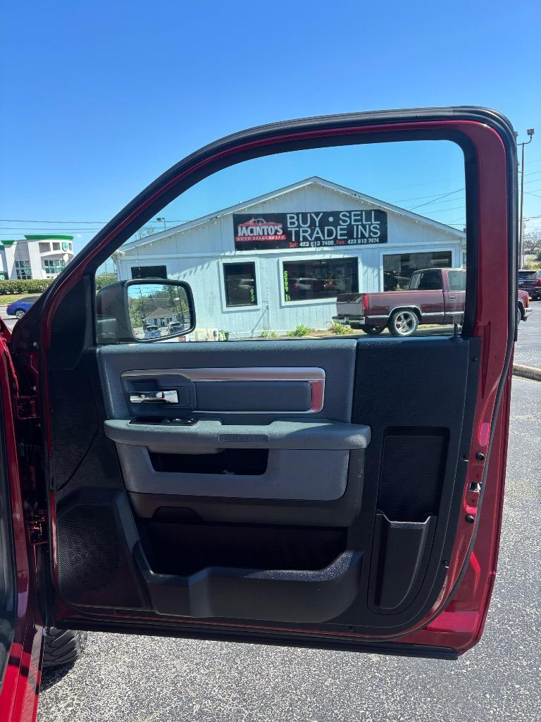 2013 Ram 1500 - $17,995