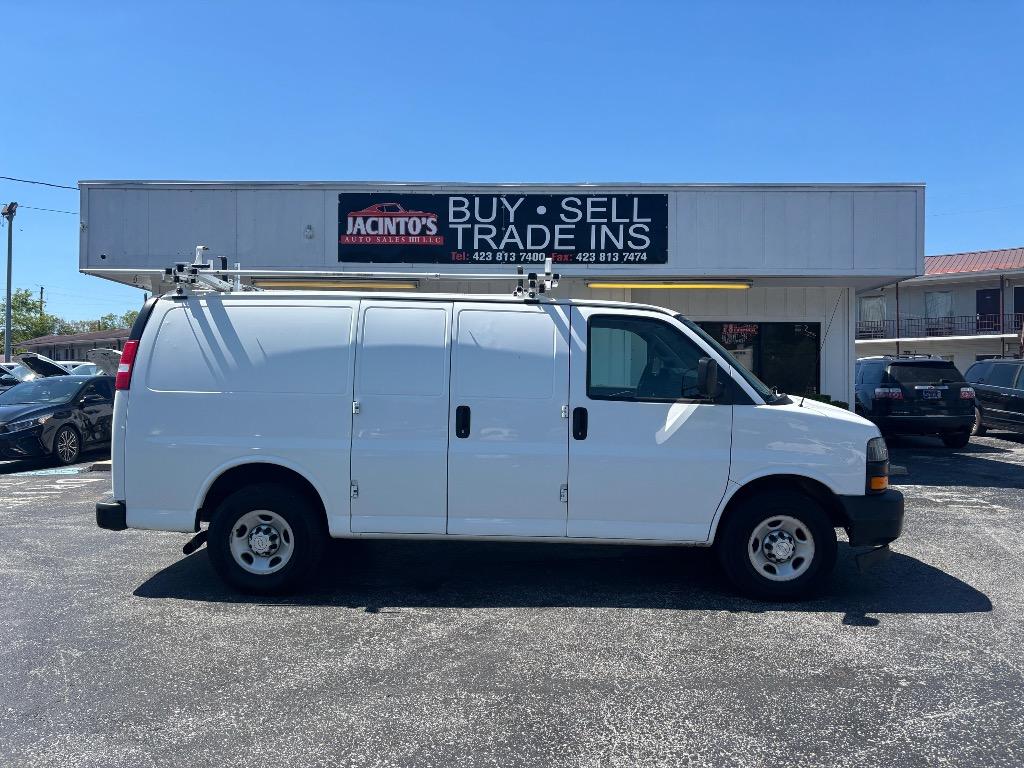 White 2019 Chevrolet Express Cargo 2500 RWD Van Rear-Wheel Drive Automatic