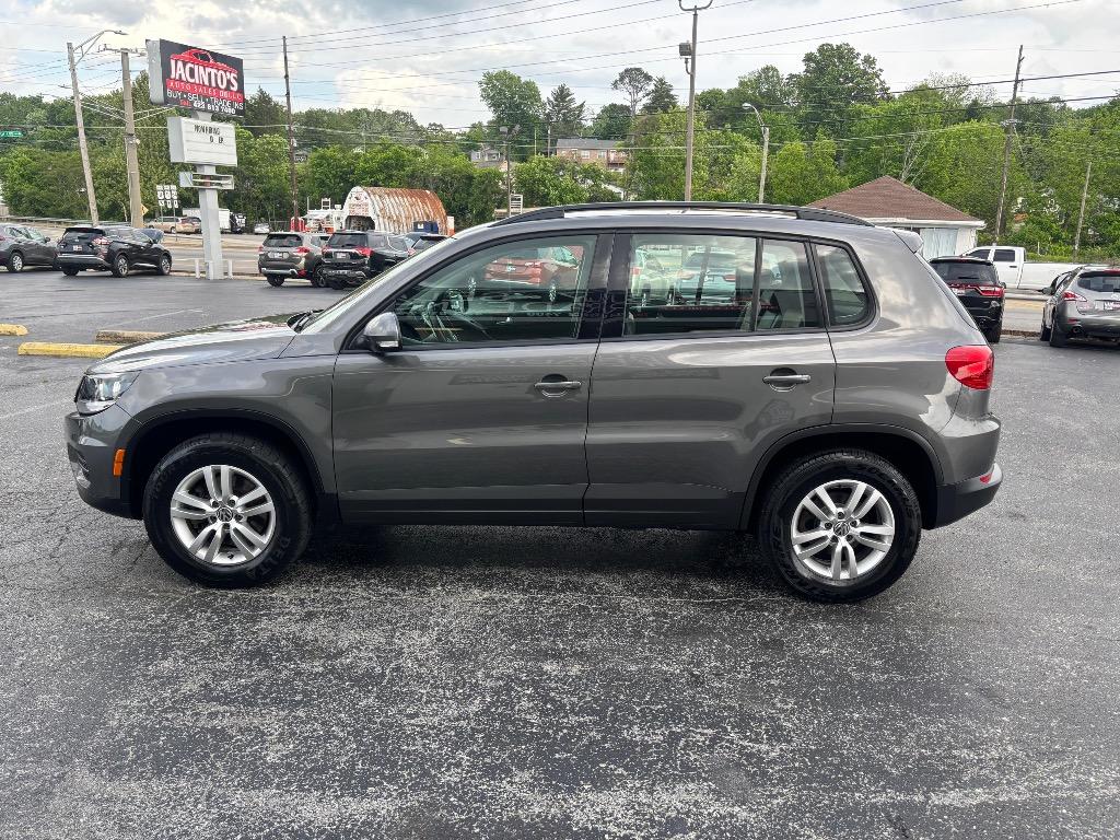 2016 Volkswagen Tiguan - $9,995