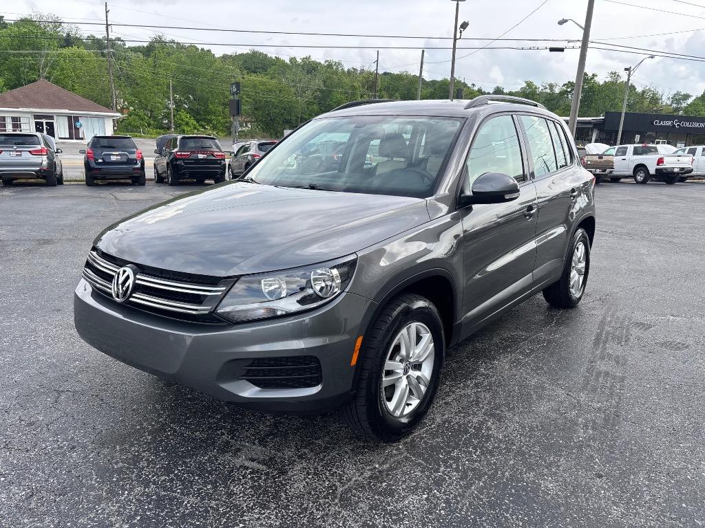 2016 Volkswagen Tiguan - $9,995