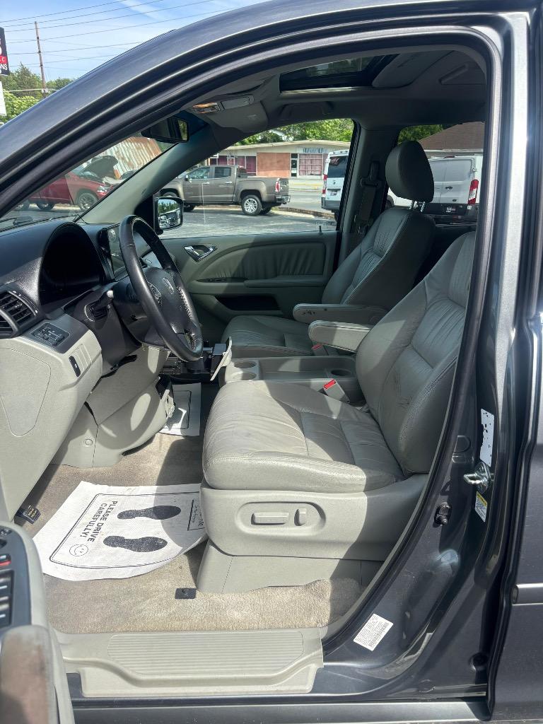 2008 Honda Odyssey - $7,995