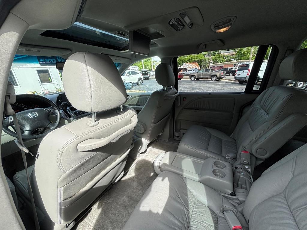 2008 Honda Odyssey - $7,995