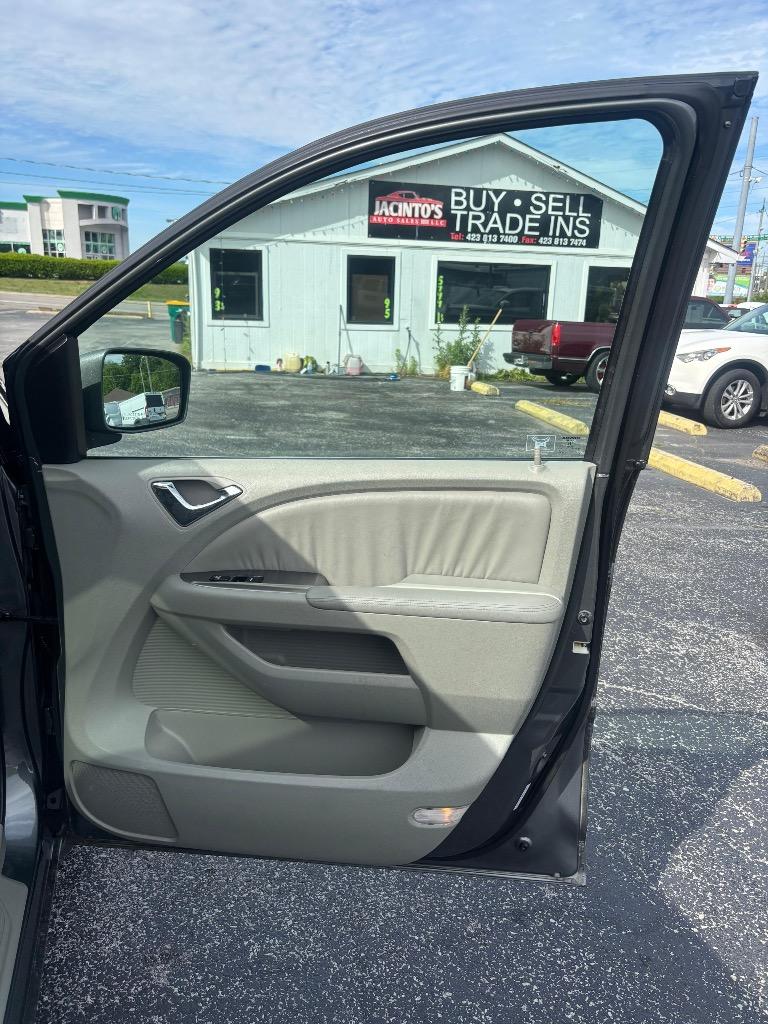 2008 Honda Odyssey - $7,995
