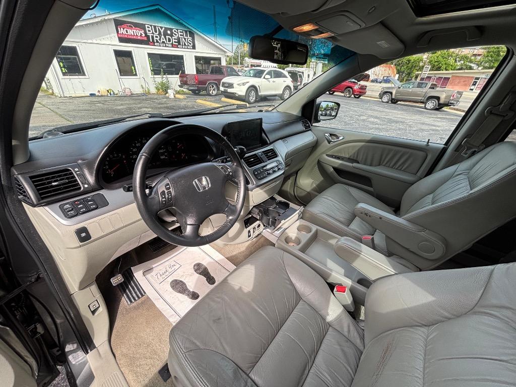2008 Honda Odyssey - $7,995