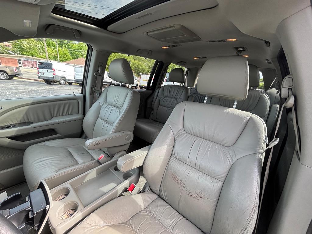 2008 Honda Odyssey - $7,995