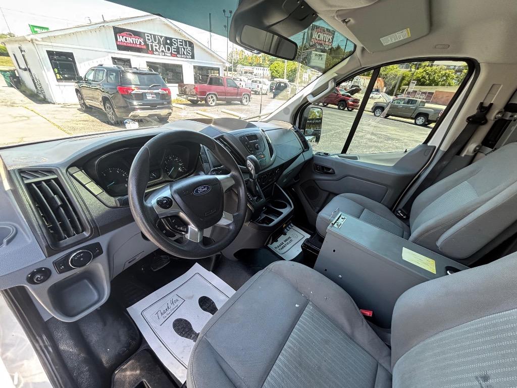 2017 Ford T350 Vans - $10,995