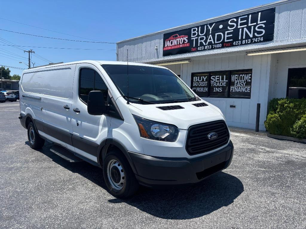 2017 Ford T350 Vans - $10,995