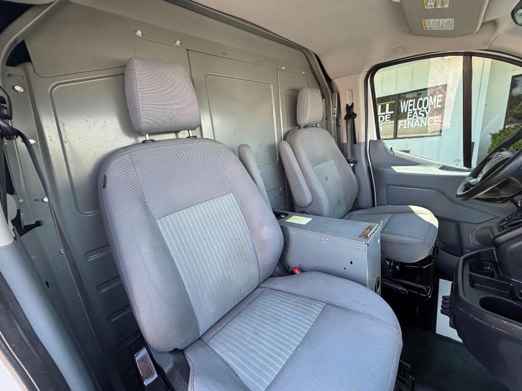 2017 Ford T350 Vans - $10,995