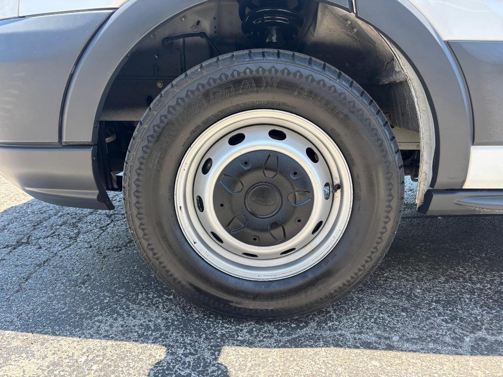 2017 Ford T350 Vans - $10,995