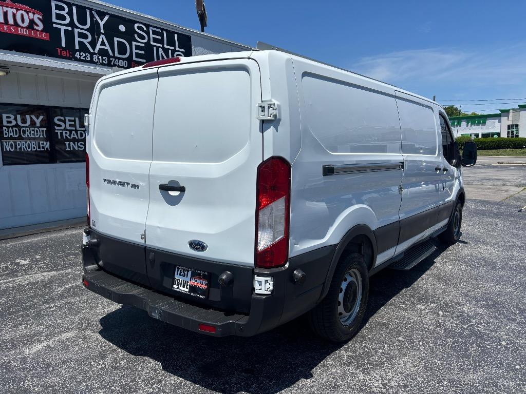 2017 Ford T350 Vans - $10,995
