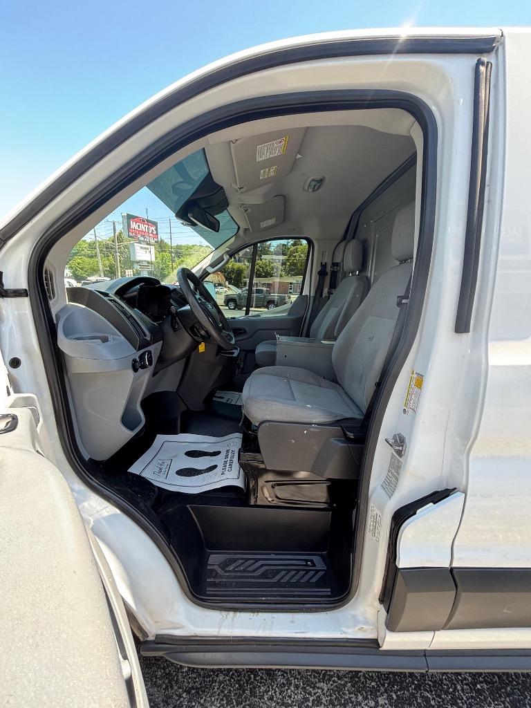 2017 Ford T350 Vans - $10,995
