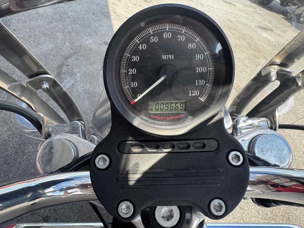 2013 Harley-Davison XL883l - $6,995
