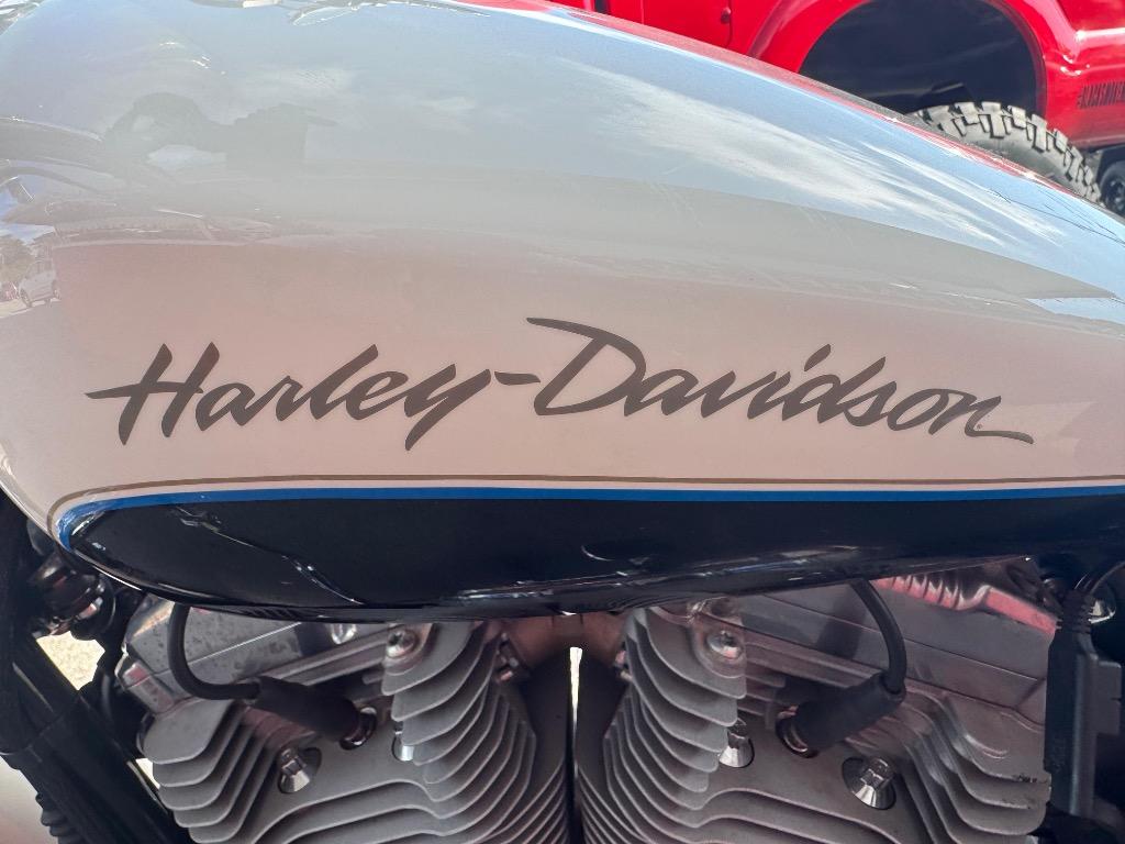 2013 Harley-Davison XL883l - $6,995