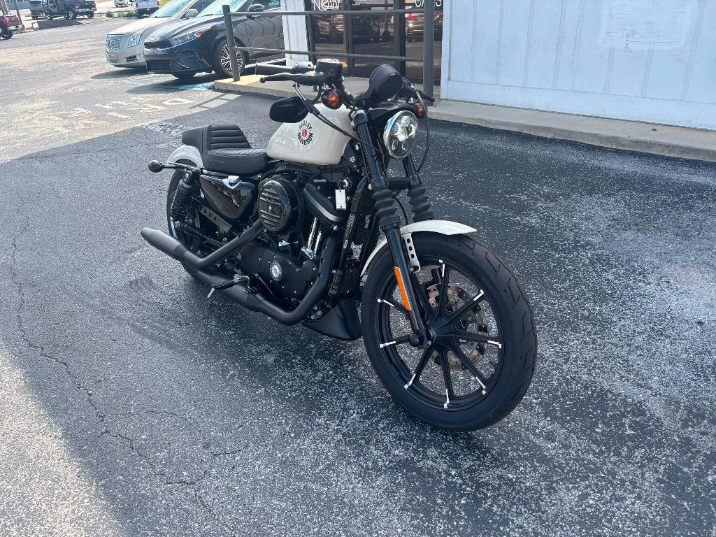 2022 Harley-davidson Iron 883 - $9,995