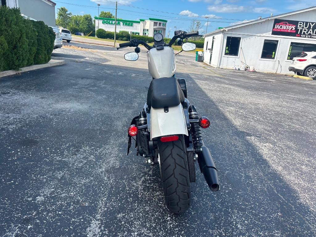 2022 Harley-davidson Iron 883 - $9,995