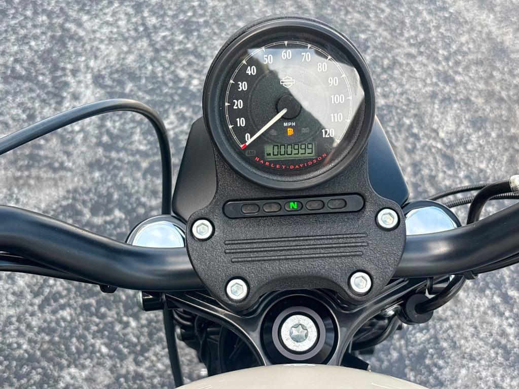 2022 Harley-davidson Iron 883 - $9,995