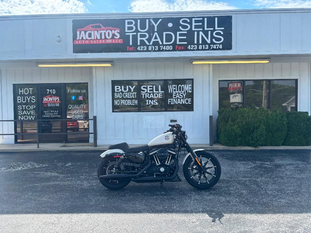 2022 Harley-davidson Iron 883 - $9,995