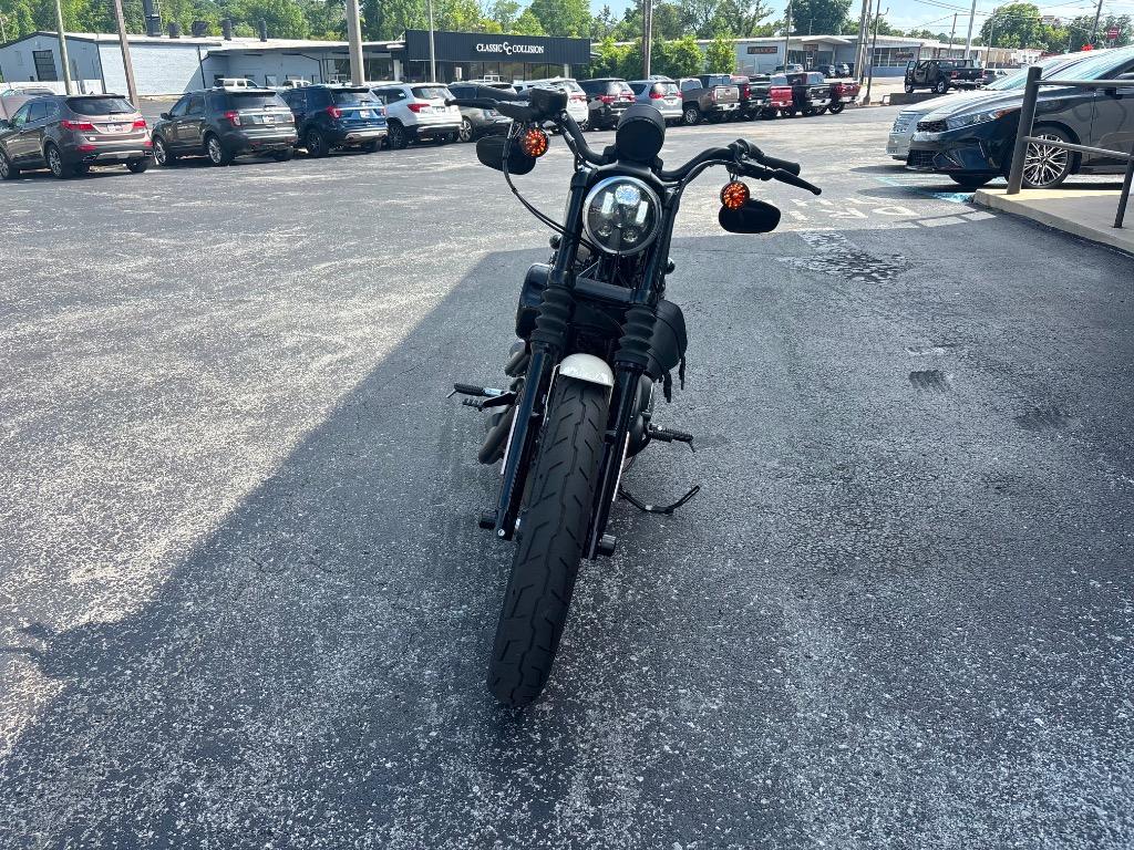 2022 Harley-davidson Iron 883 - $9,995