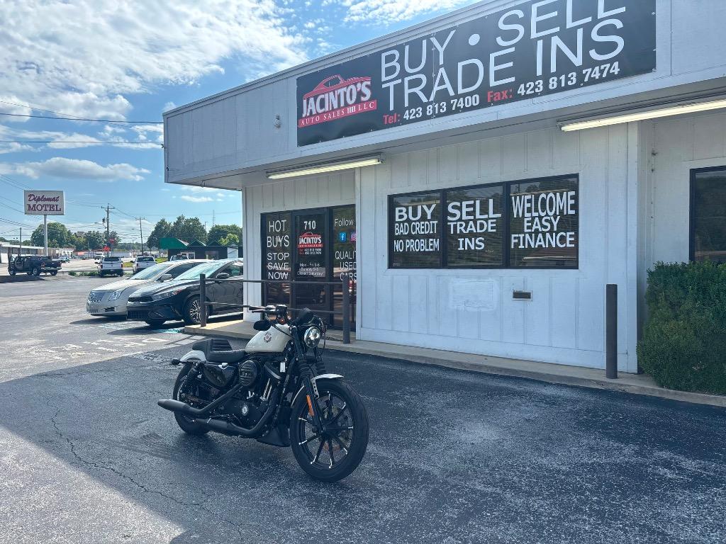 2022 Harley-davidson Iron 883 - $9,995