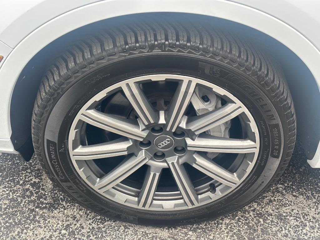 2019 Audi Q7 - $15,995