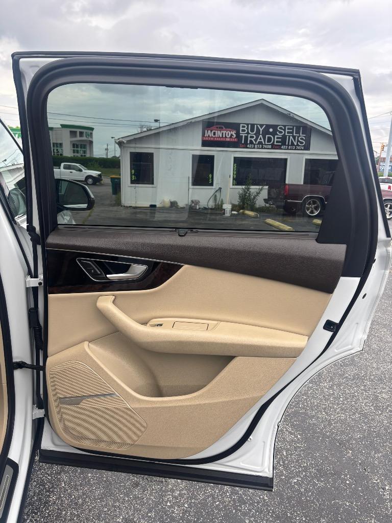 2019 Audi Q7 - $15,995