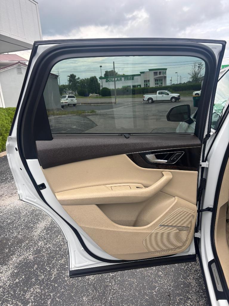 2019 Audi Q7 - $15,995