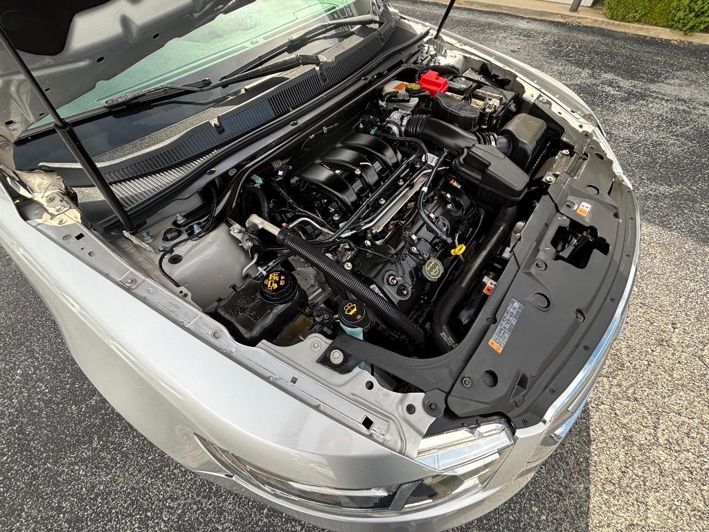 2018 Ford Taurus - $8,995