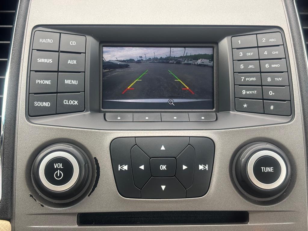 2018 Ford Taurus - $8,995