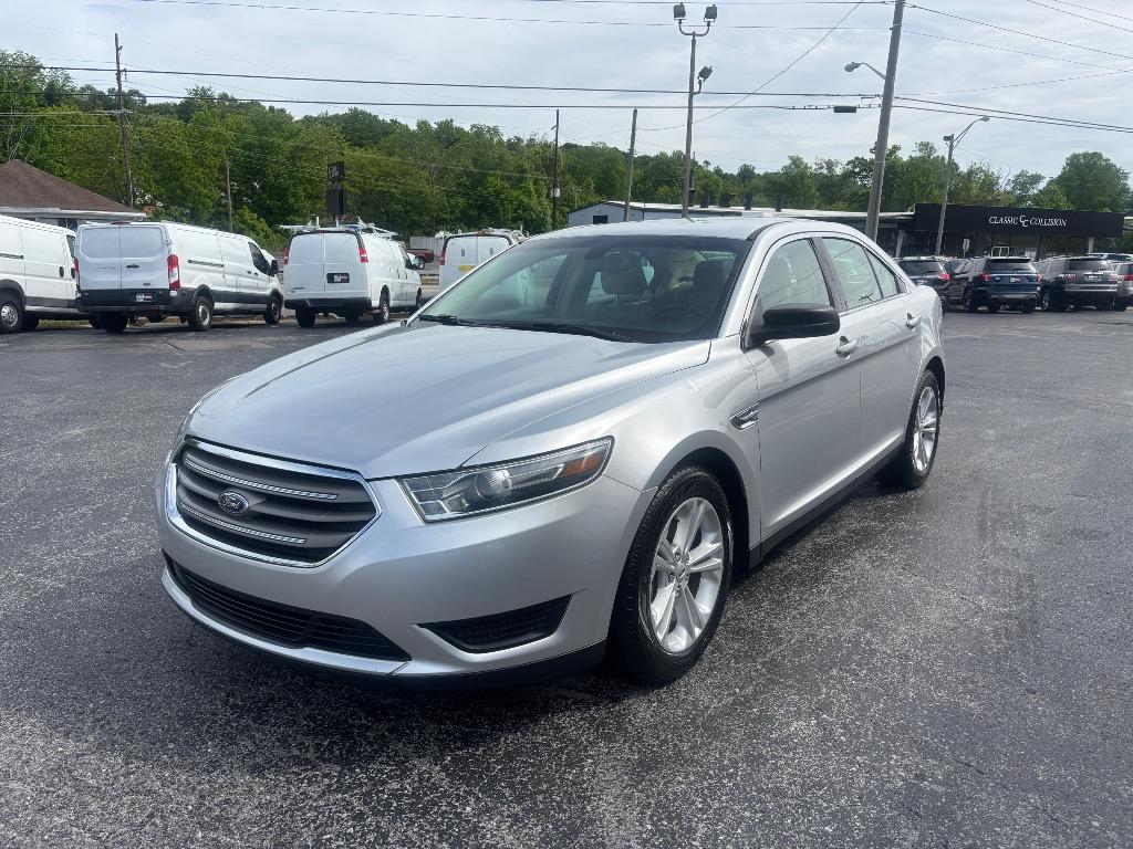 2018 Ford Taurus - $8,995