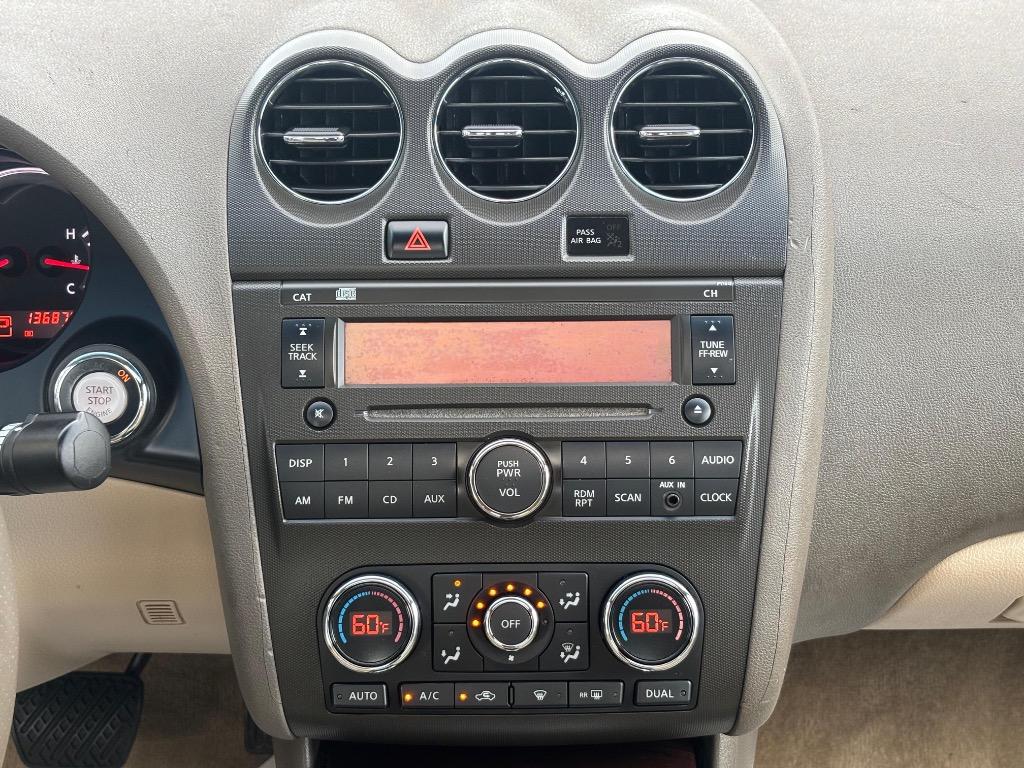 2011 Nissan Altima - $7,995