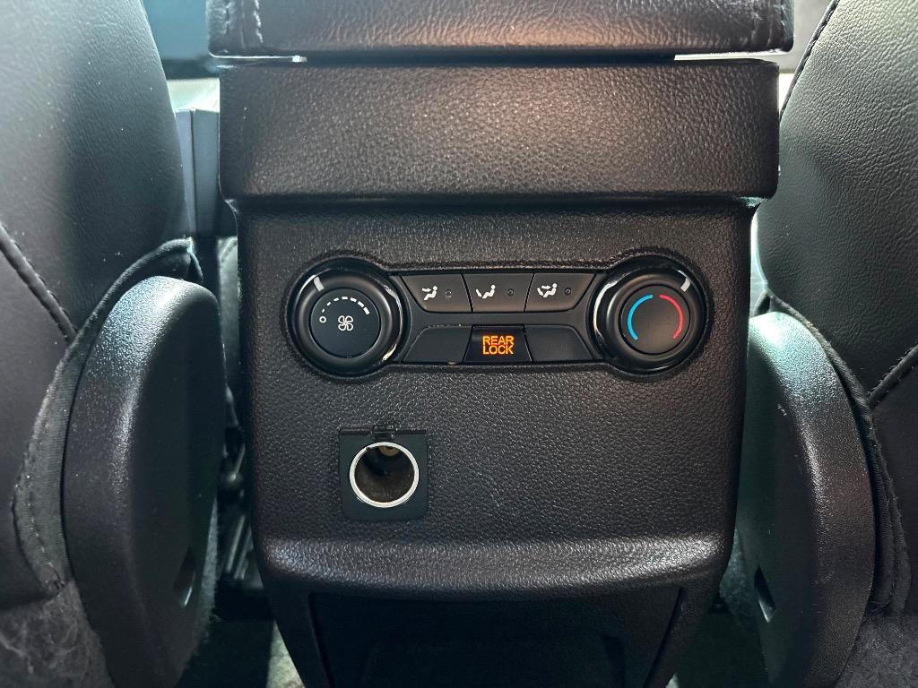 2015 Ford Explorer - $10,995