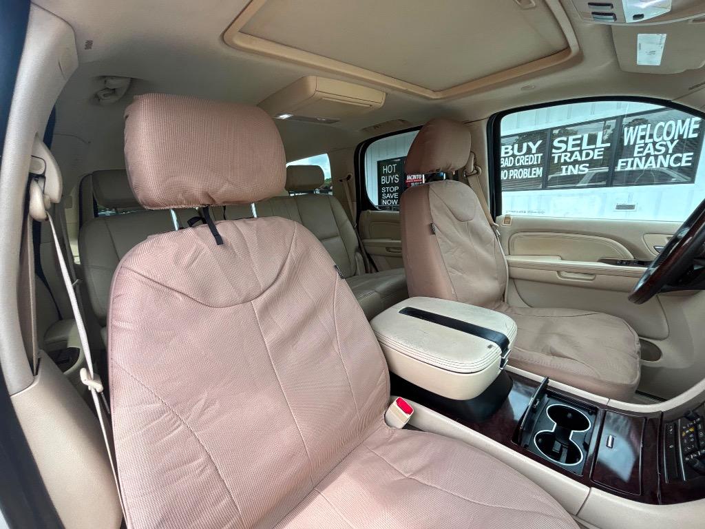 2007 Cadillac Escalade - $6,995