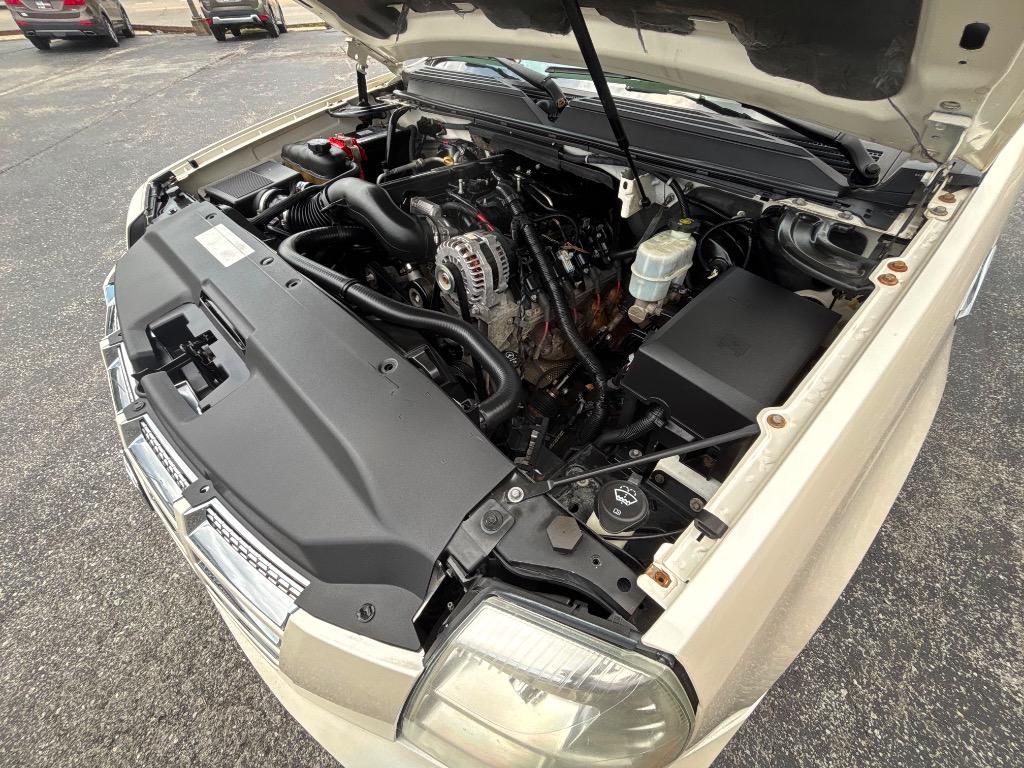 2007 Cadillac Escalade - $6,995