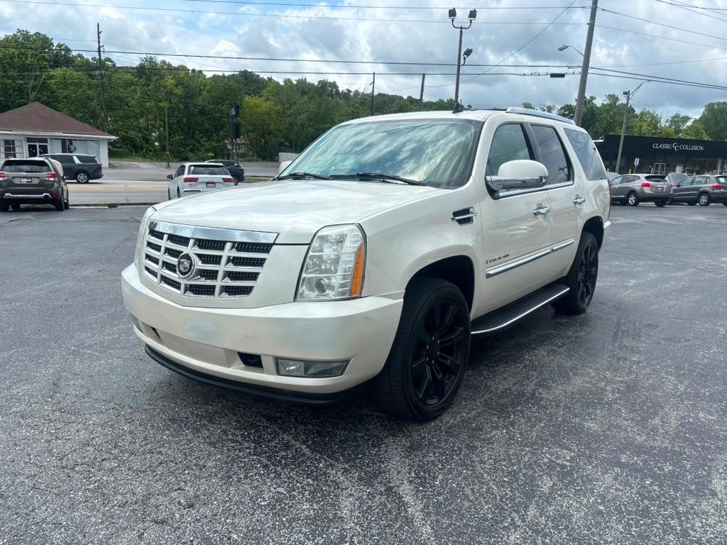 2007 Cadillac Escalade - $6,995