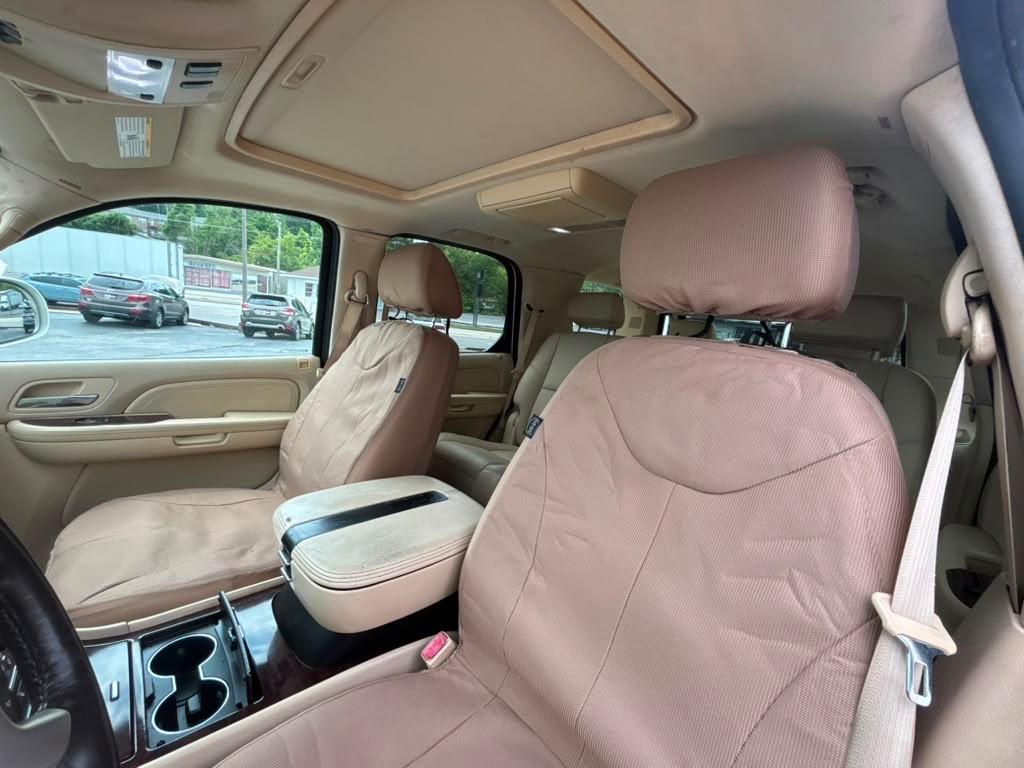 2007 Cadillac Escalade - $6,995