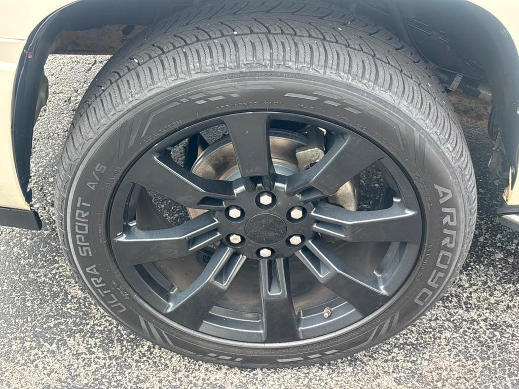 2007 Cadillac Escalade - $6,995