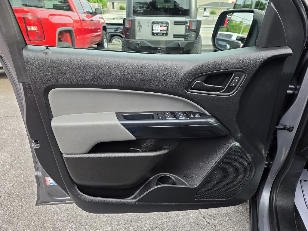 2020 Chevrolet Colorado - $15,995