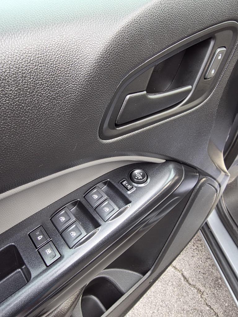 2020 Chevrolet Colorado - $15,995