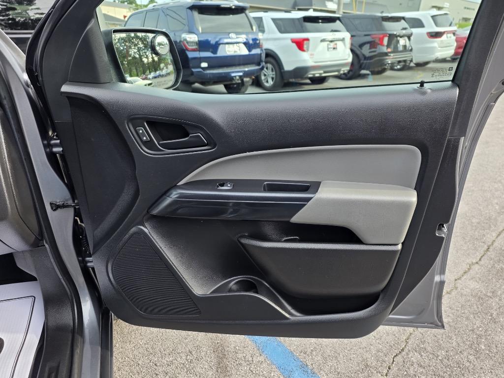 2020 Chevrolet Colorado - $15,995