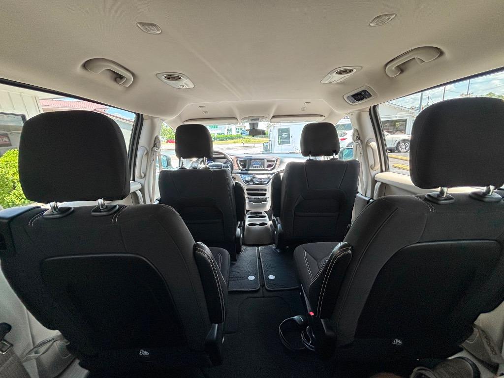 2021 Chrysler Voyager - $17,995
