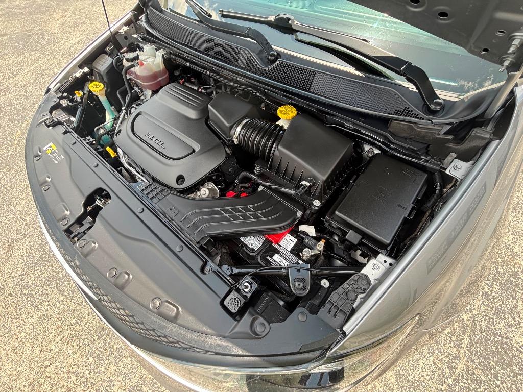 2021 Chrysler Voyager - $17,995