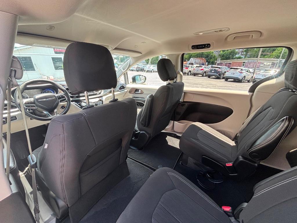 2021 Chrysler Voyager - $17,995