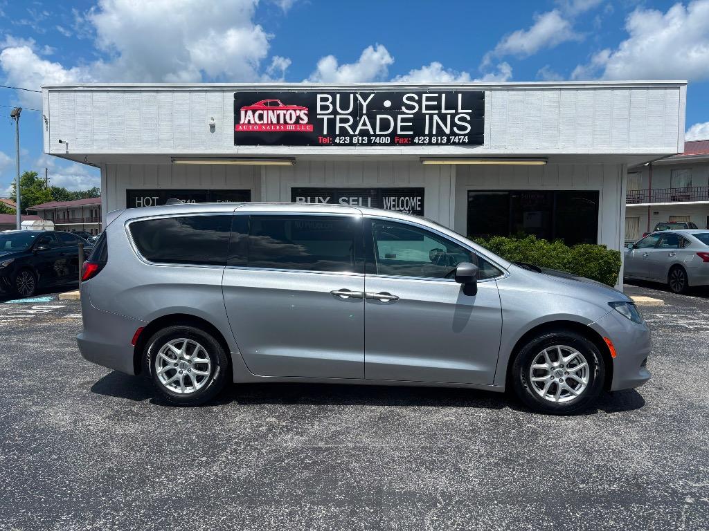 2021 Chrysler Voyager - $17,995