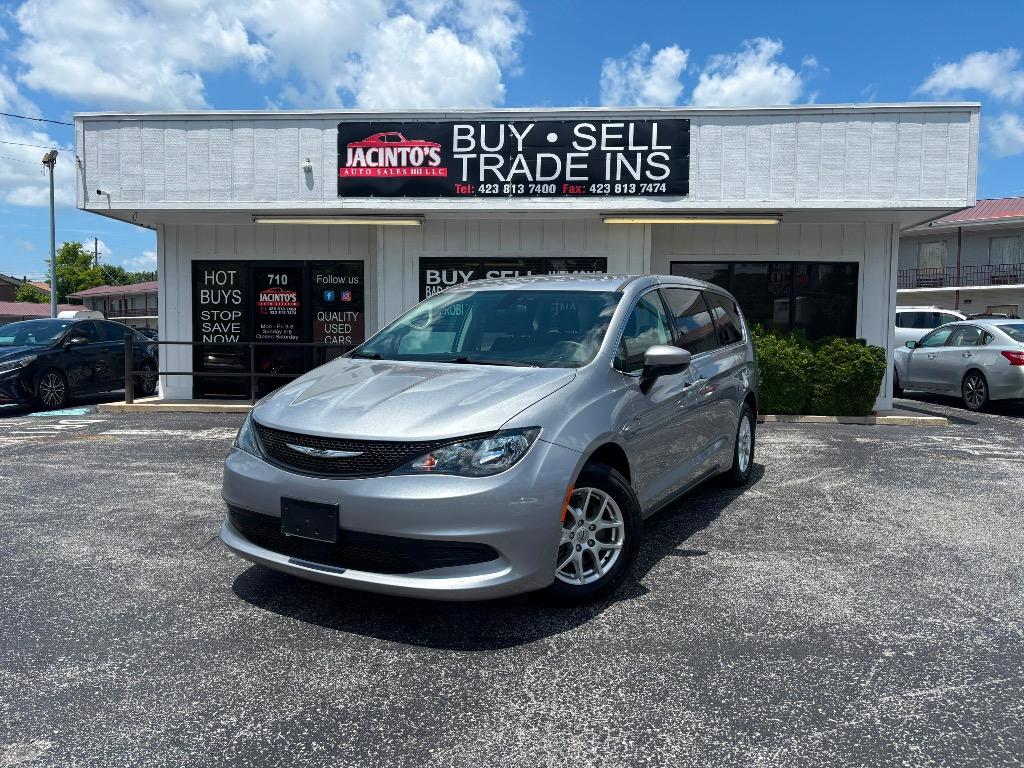 2021 Chrysler Voyager - $17,995
