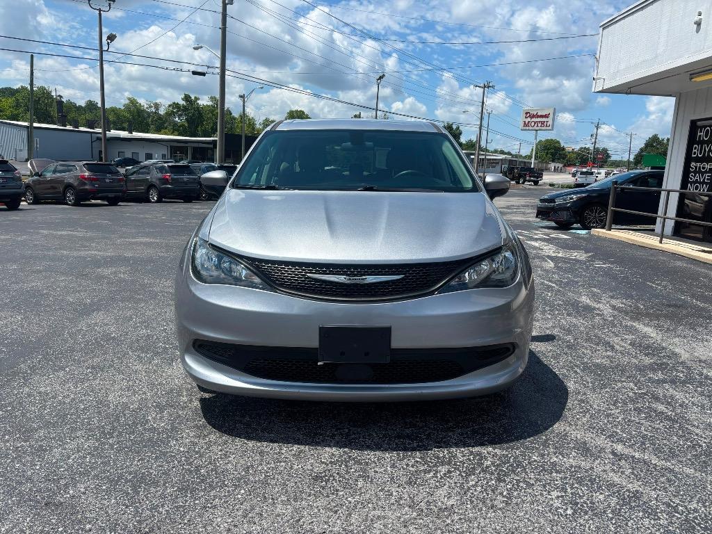 2021 Chrysler Voyager - $17,995