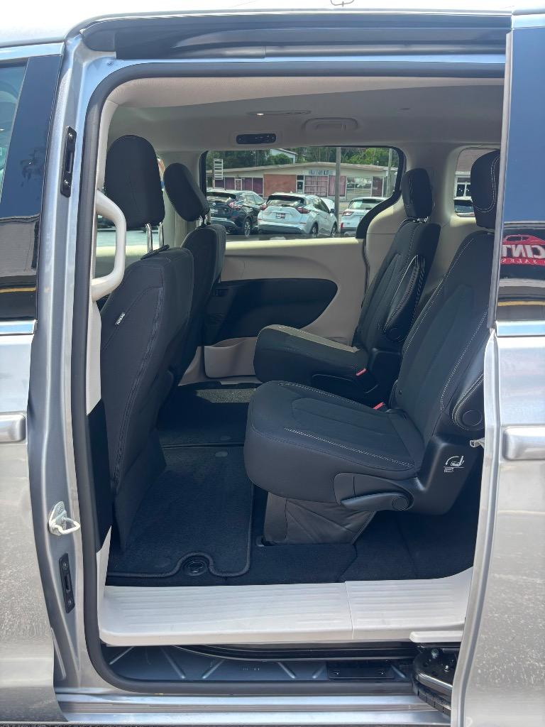 2021 Chrysler Voyager - $17,995