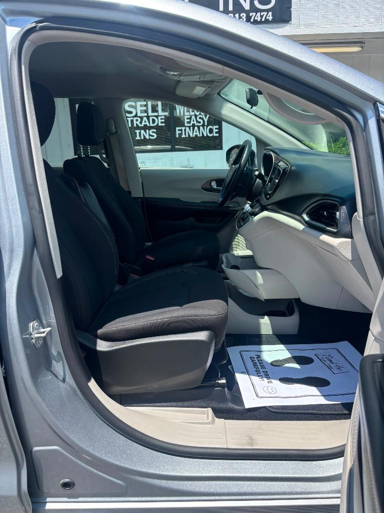 2021 Chrysler Voyager - $17,995