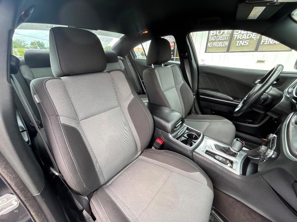 2016 Dodge Charger - $13,995